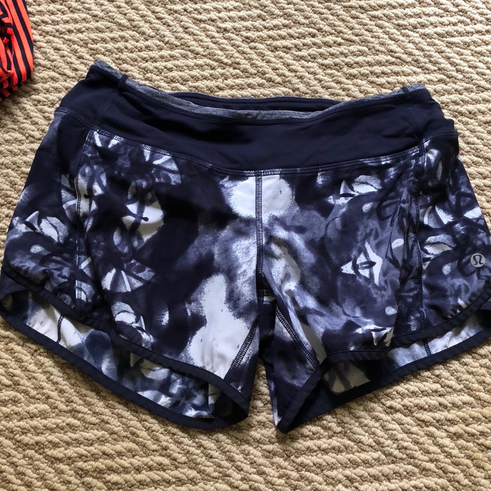 Lululemon speed shorts size 4